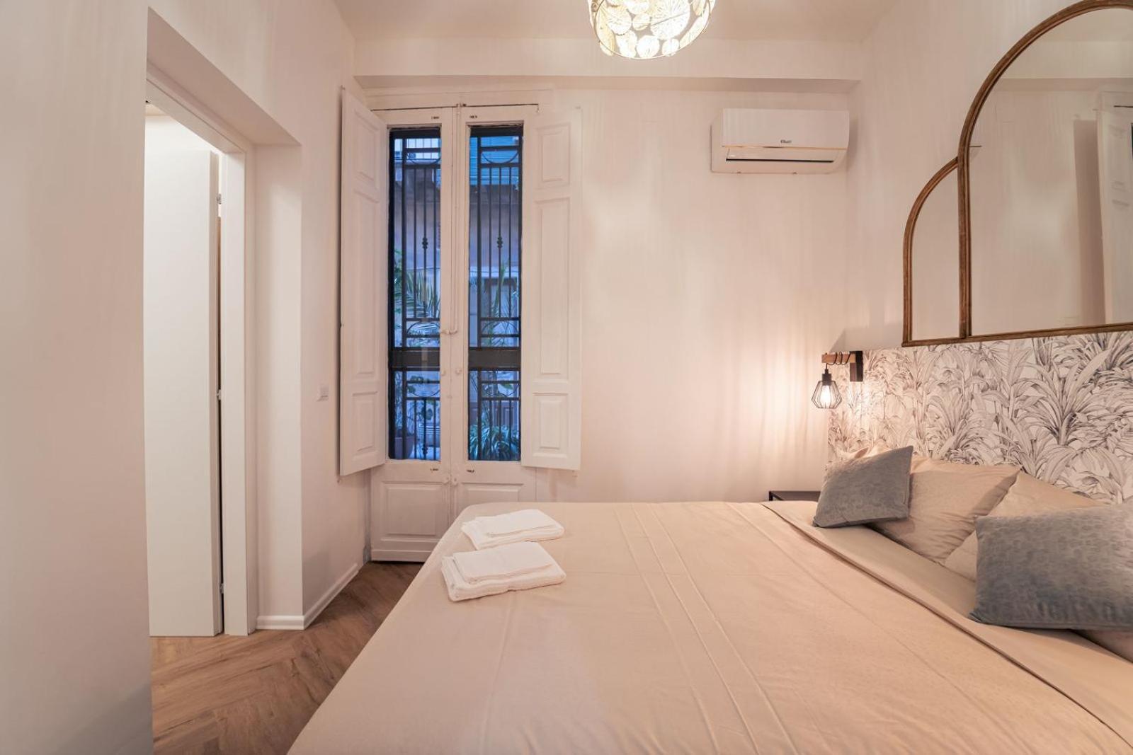 Elegant Design Apartment In Historical City Center Katanya Dış mekan fotoğraf