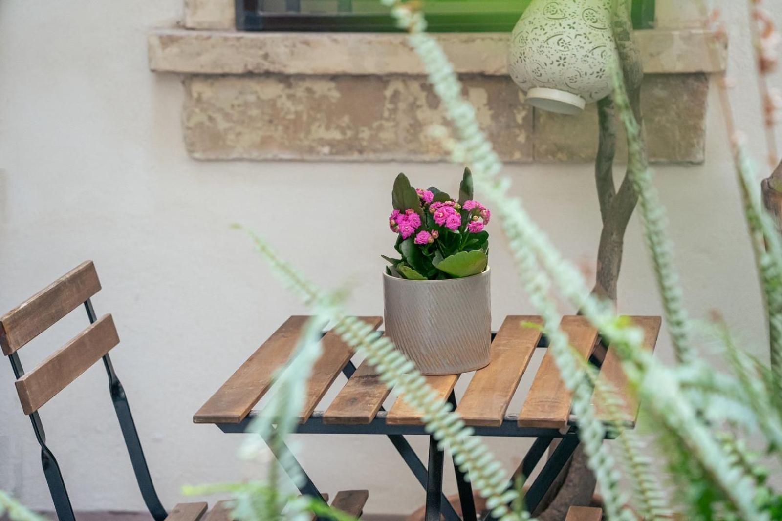 Elegant Design Apartment In Historical City Center Katanya Dış mekan fotoğraf
